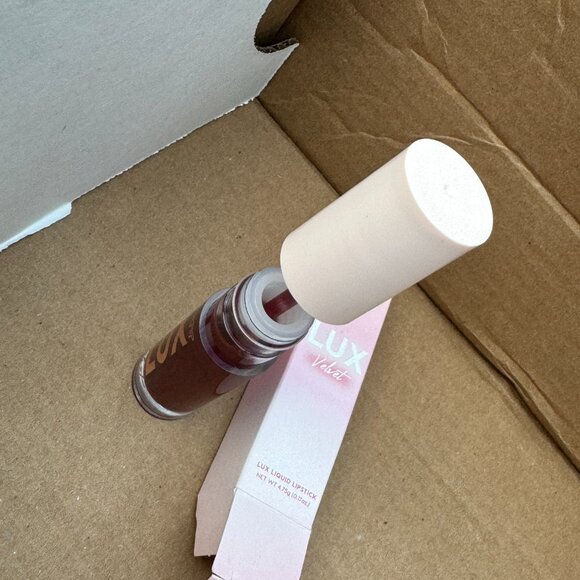 ColourPop Cosmetics Zoom Zoom Lux Liquid Lip - Picture 4 of 8